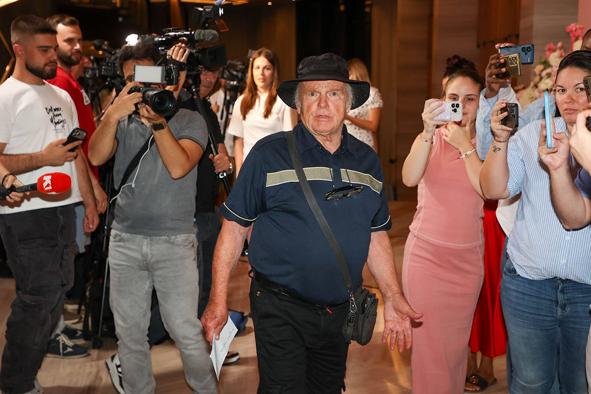 Dragan Karleuša rođendan Atina i Nika Tošić (9).jpg