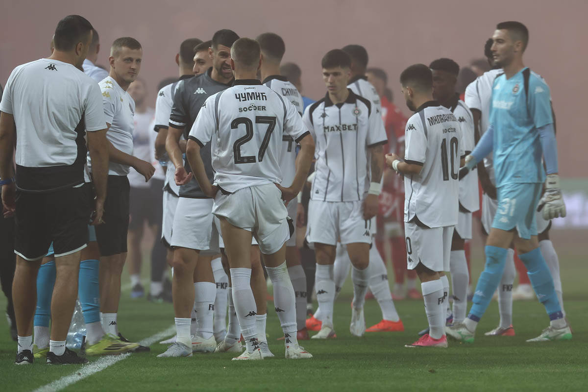 Crvena Zvezda - Partizan (3).jpg