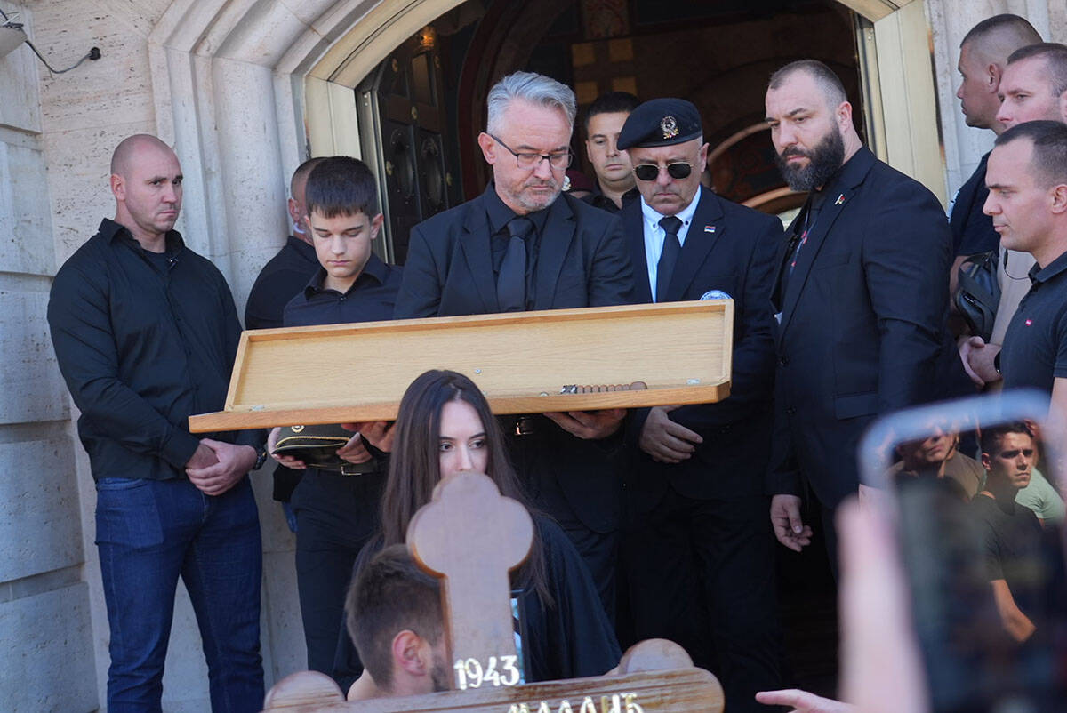 Sahrana Ratko Mladić (22).jpg