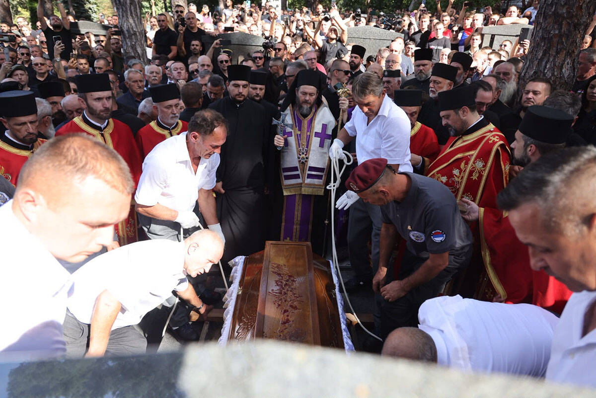 Povorka Ratko Mladić  (8).jpg