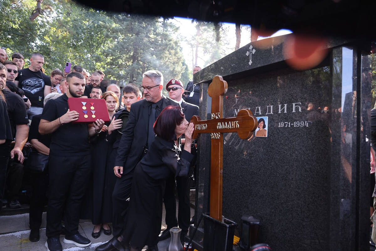 sahrana ratko mladić (7).jpg