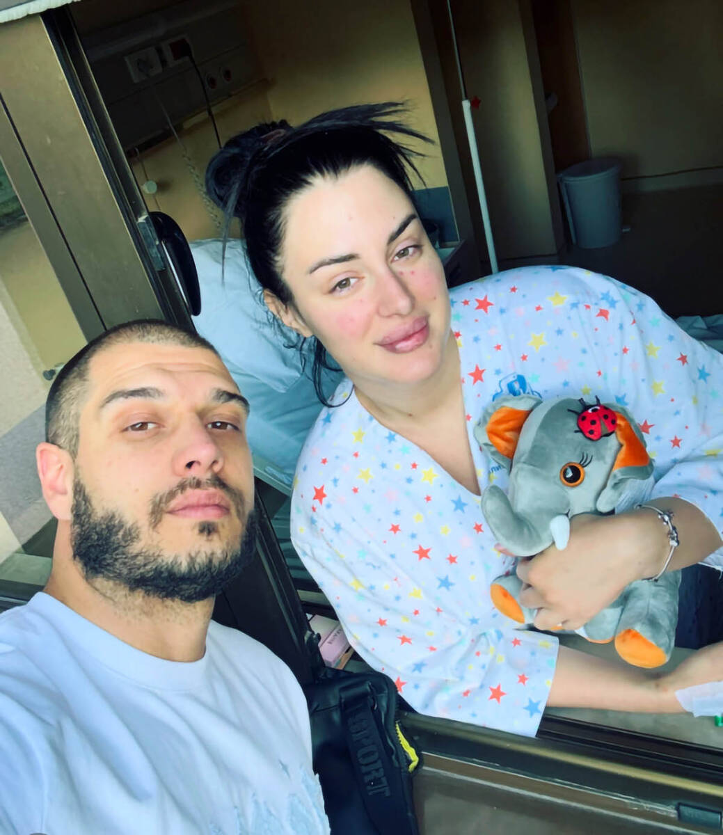 "Nismo stigli ni ime da ti damo": Dejan se slomio, progovorio o problemima u Jovaninoj trudnoći i gubitku bebe