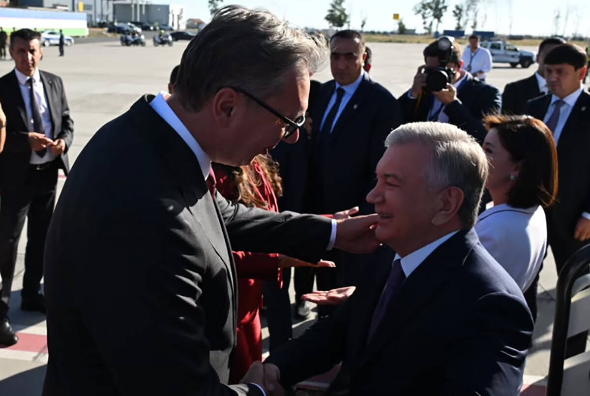 Vučić dočekao predsednika Uzbekistana