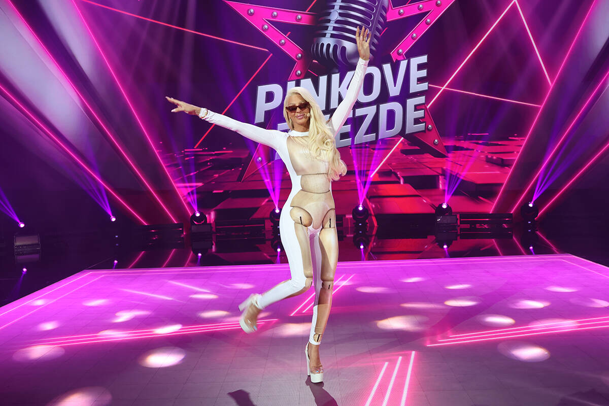 Jelena Karleuša Pinkove zvezde (3).jpg