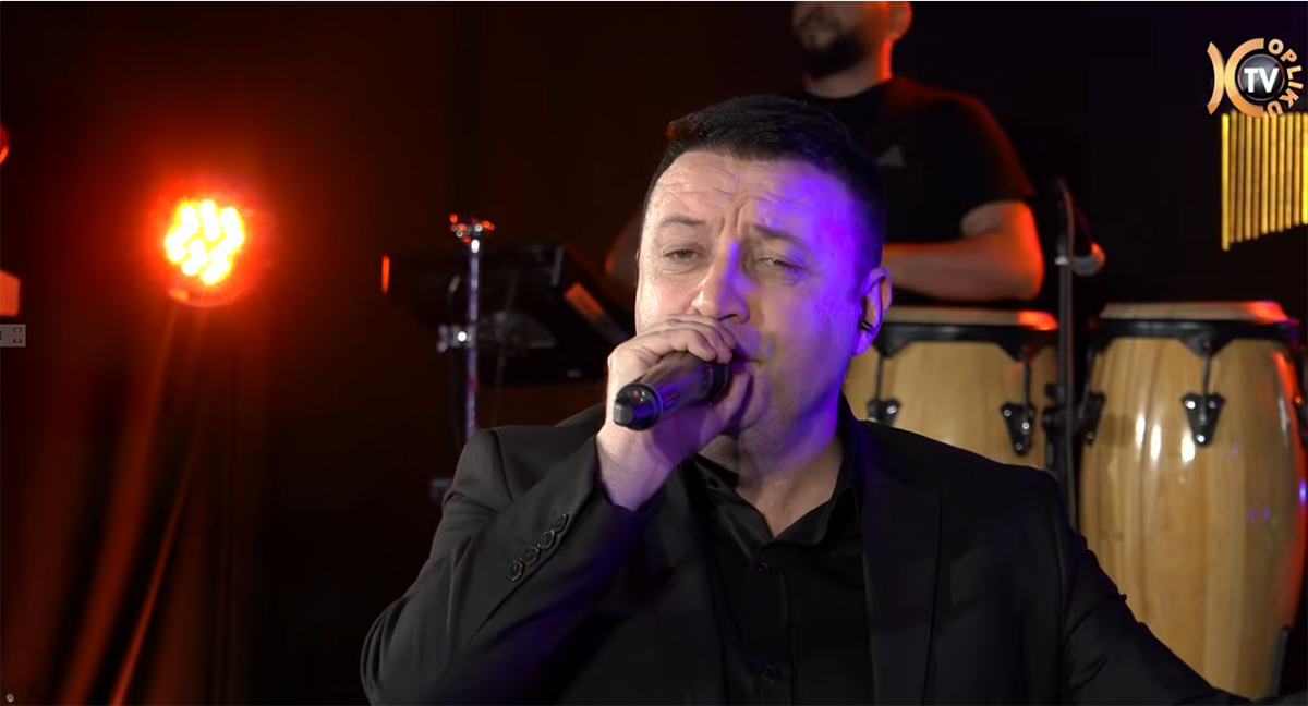 Azis (2).png