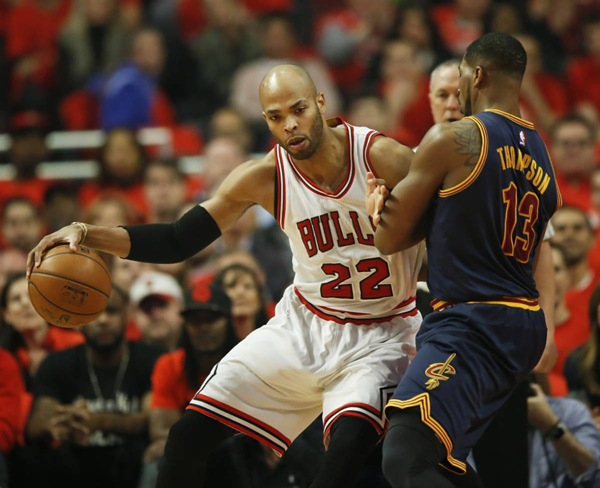 Taj Gibson (2).jpg