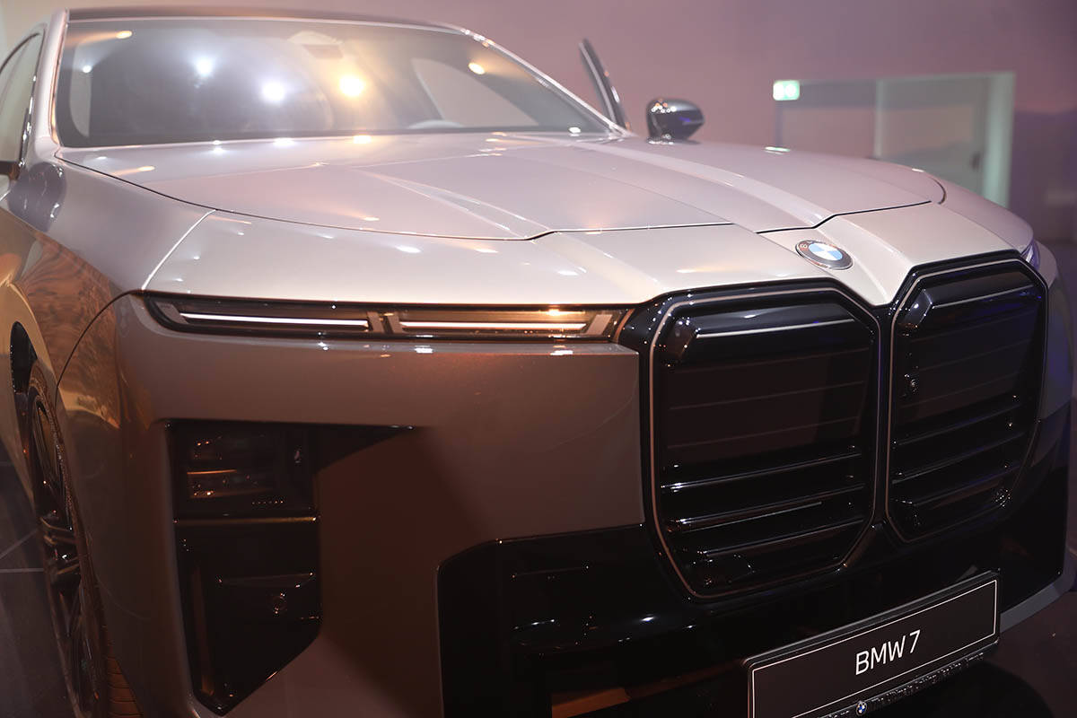 BMW X7 (14).jpg
