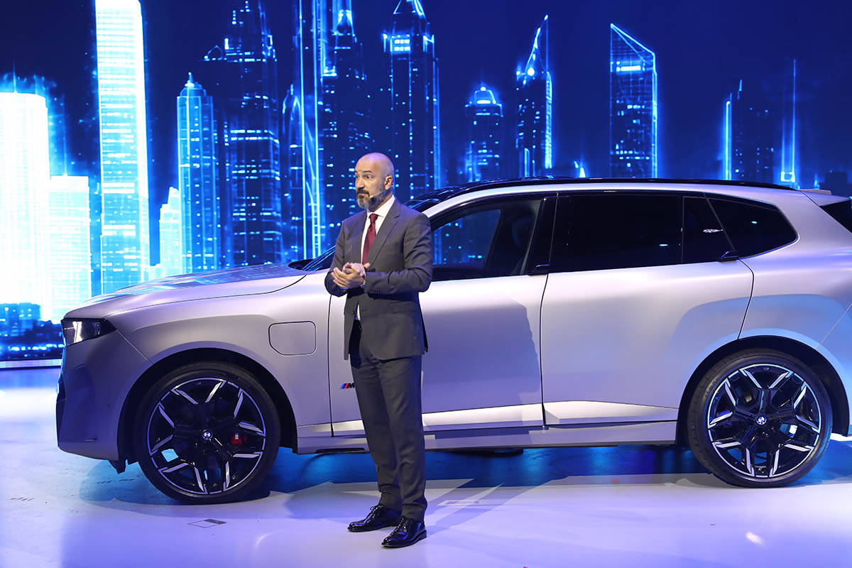 nova serija BMW X7 i BMW 5  (3).jpg