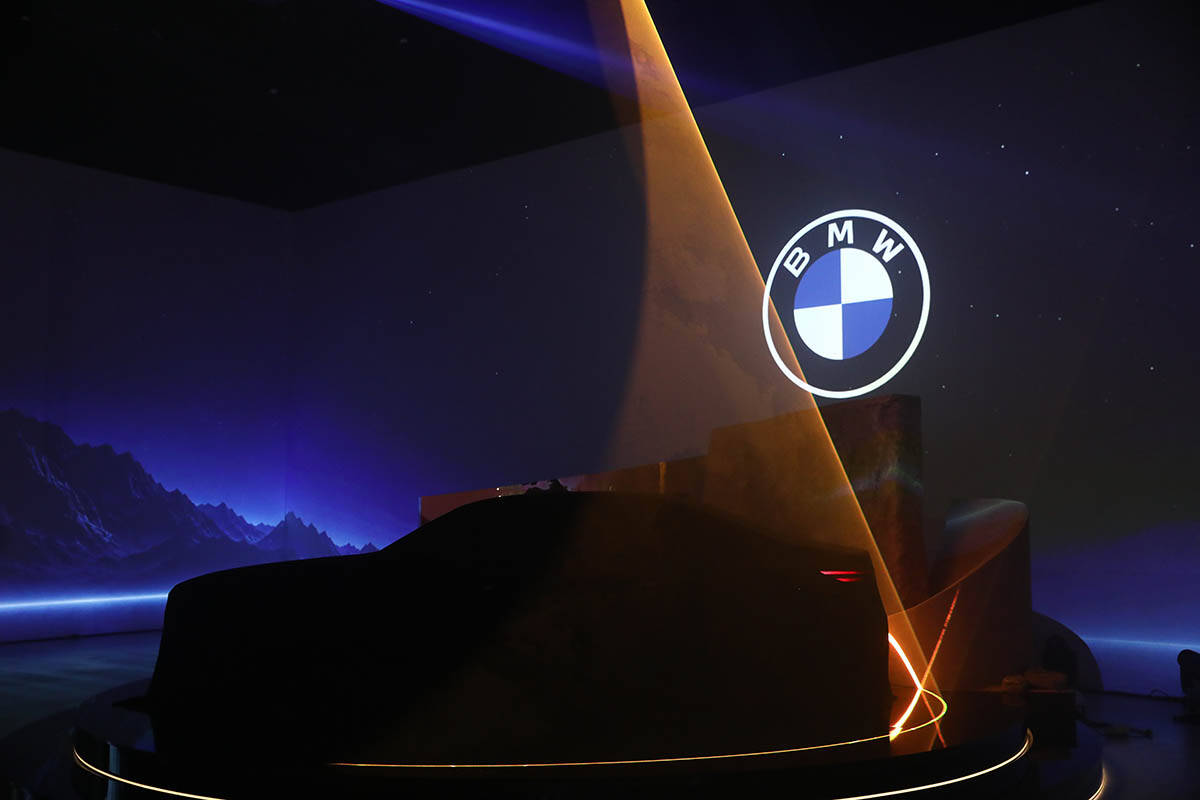 nova serija BMW X7 i BMW 5  (20).jpg