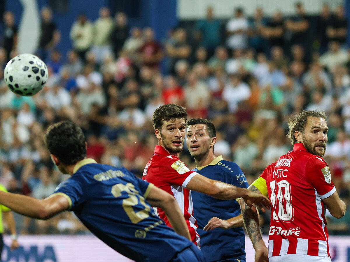 Crvena zvezda (1).jpg