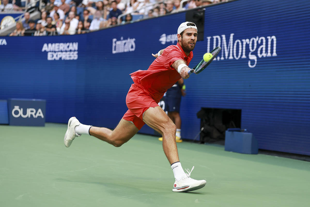 Zverev - Hačanov US open 7.jpg