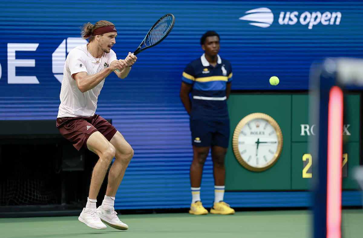 Zverev - Hačanov US open 13.jpg
