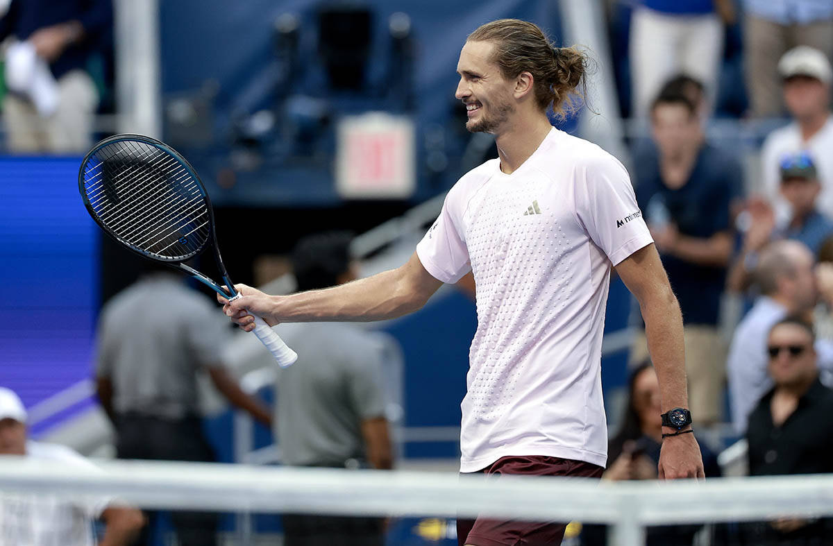 Zverev - Hačanov US open 14.jpg