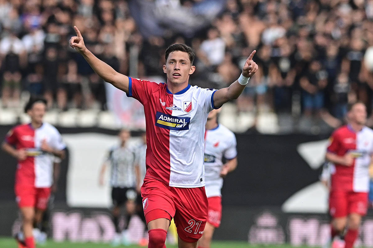 Partizan - Vojvodina 1.jpg