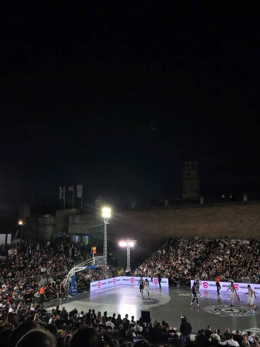 Partizan Bešiktaš  (1).jpg