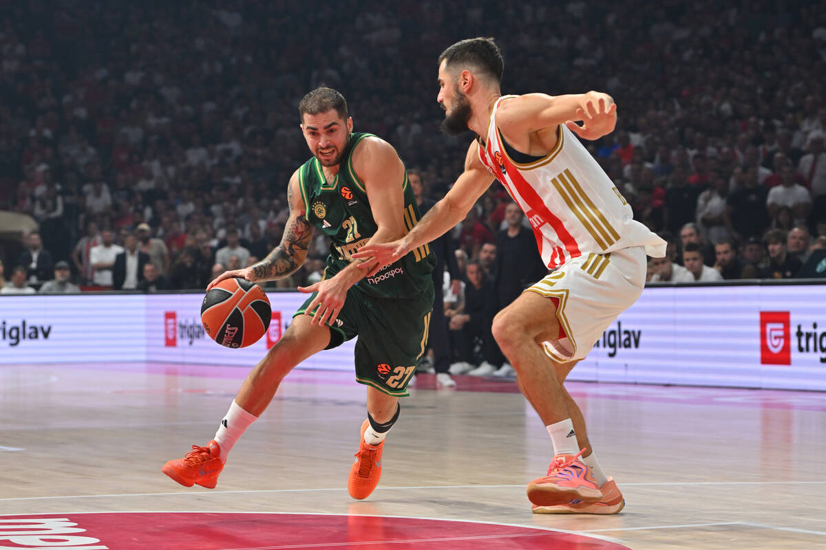 Vasilis Toliopulos igra protiv Nikole Kanilića