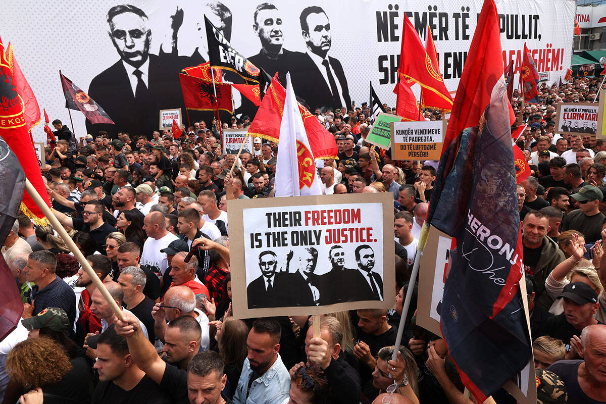 Protesti u Prištini (3).jpg