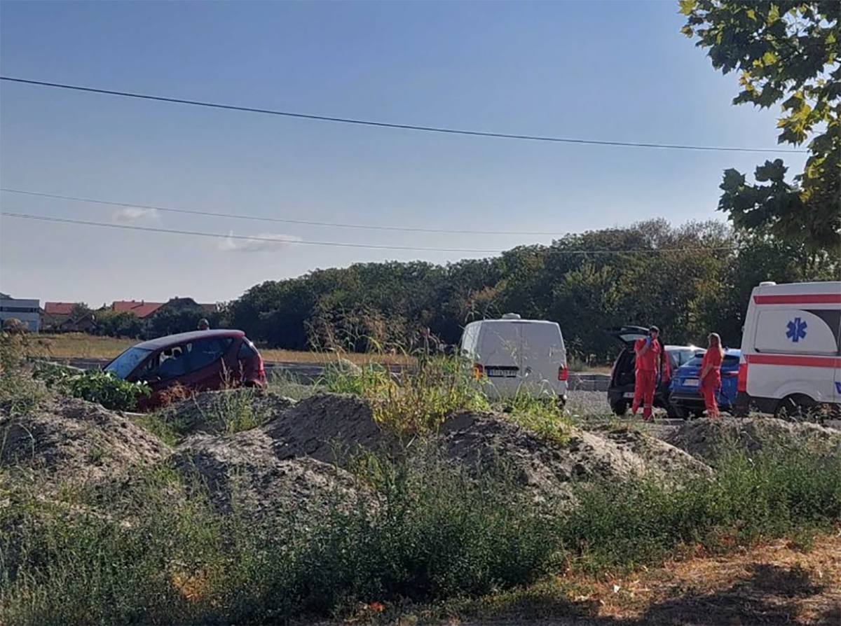 Policija vrši uviđaj na mestu zločina (1).png