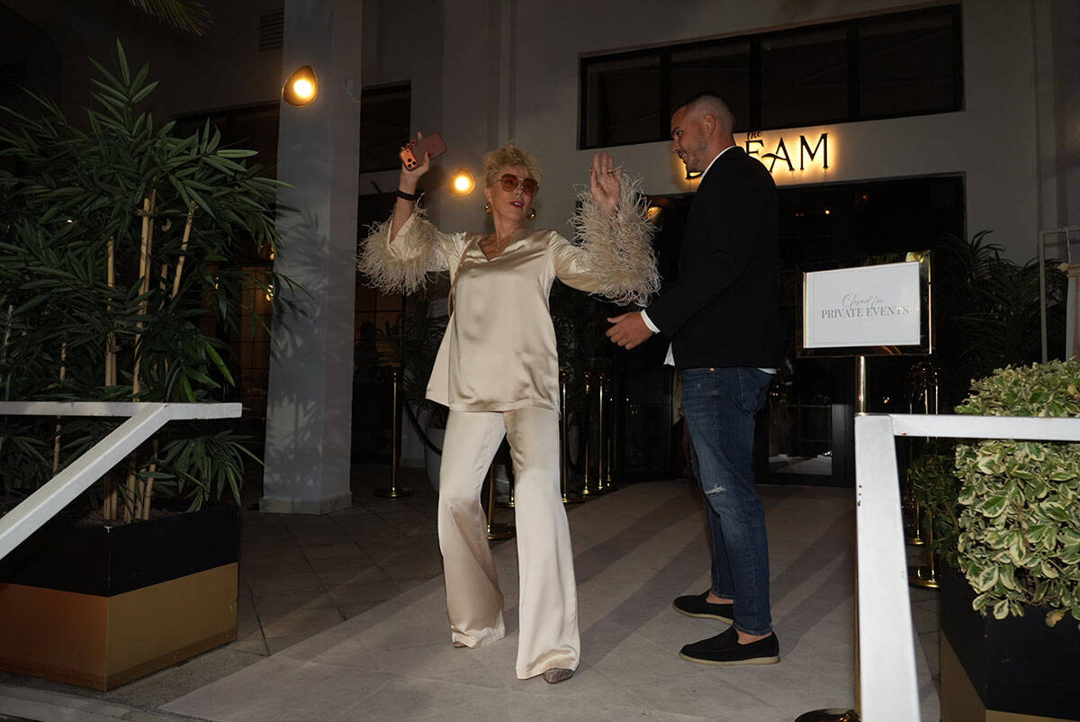 Lepa Brena (5).jpg