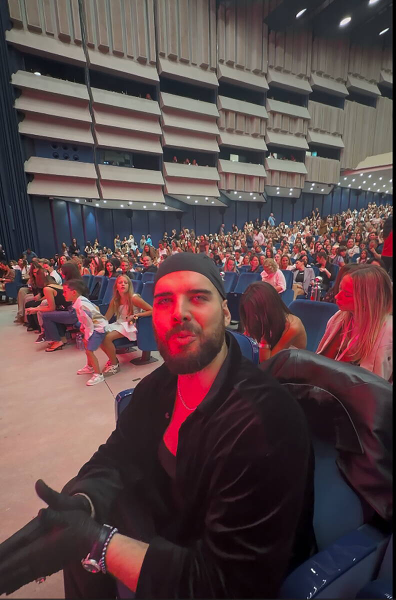 Adam Adaktar (4).png