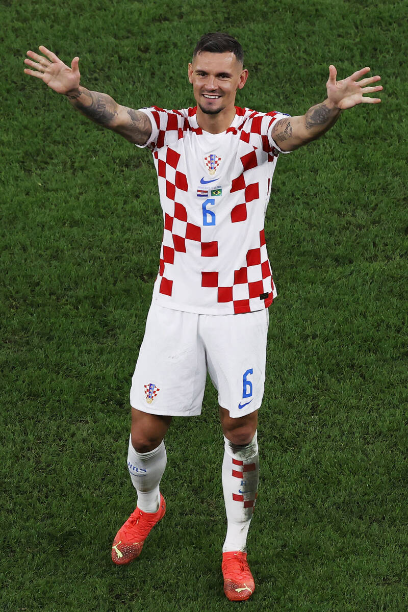 Dejan Lovren (6).jpg