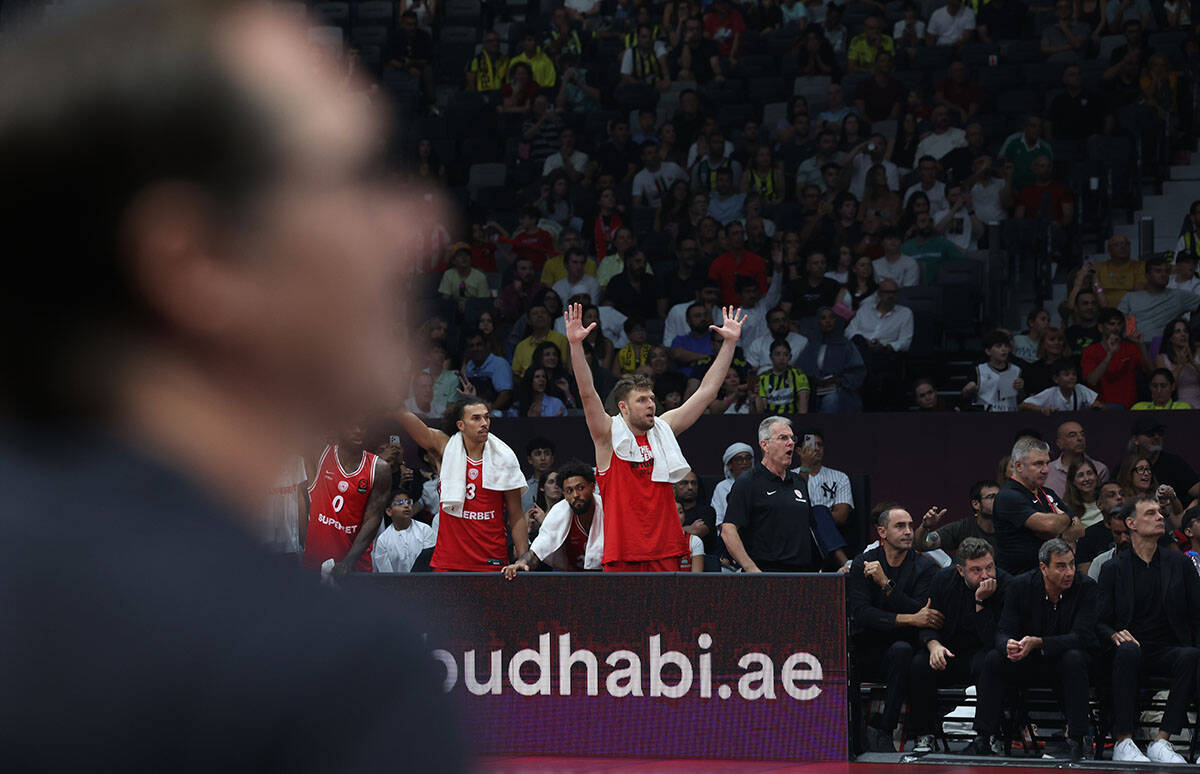 Olimpijakos - Fenerbahče (5).jpg