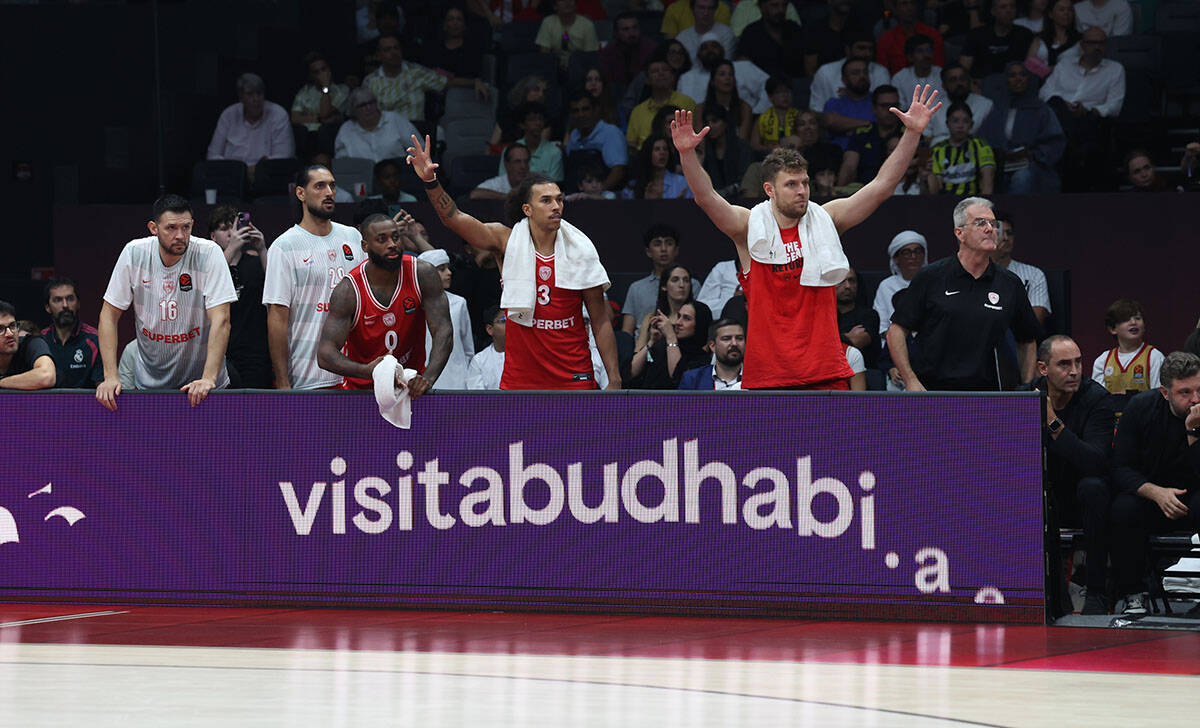 Olimpijakos - Fenerbahče (6).jpg