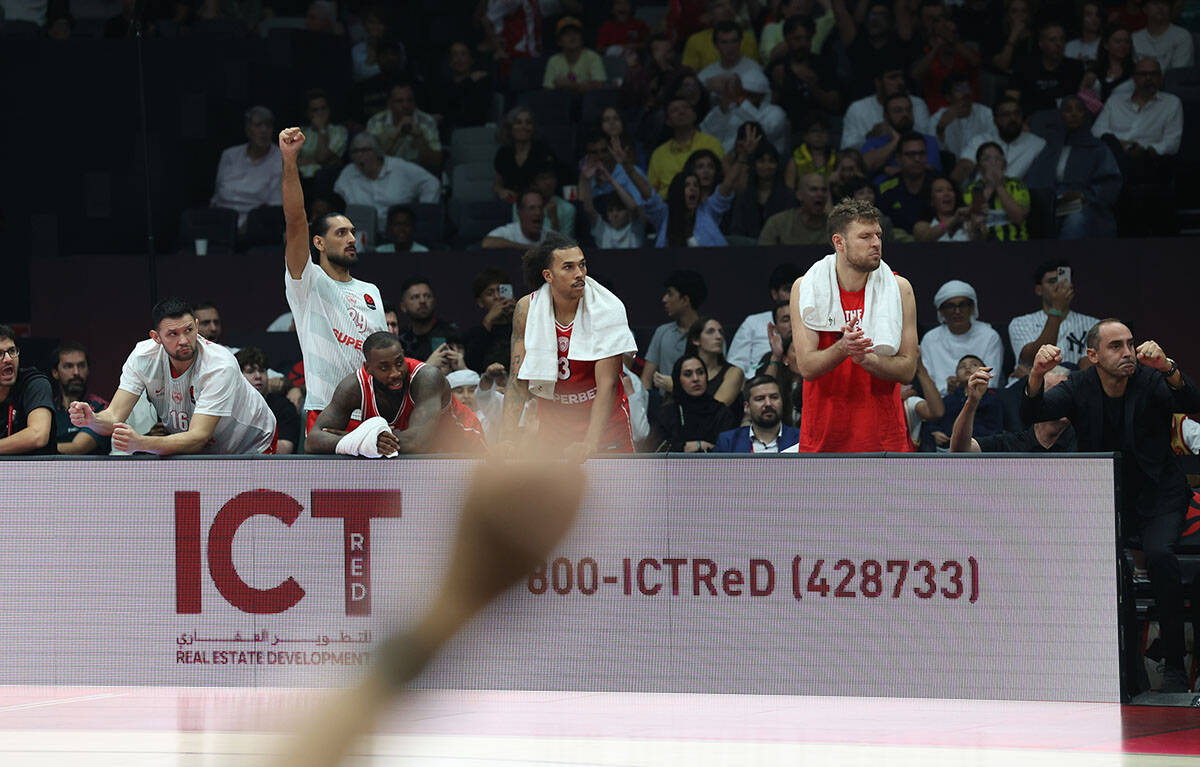 Olimpijakos - Fenerbahče (7).jpg