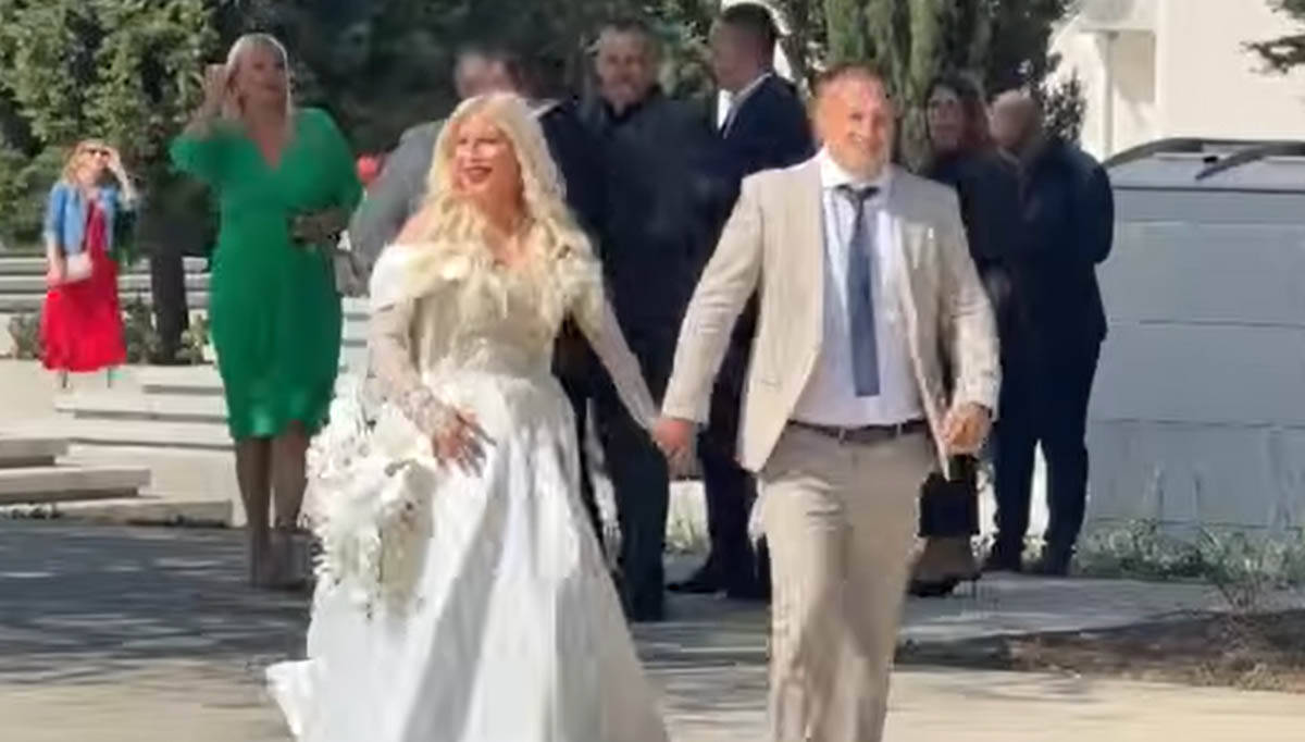 venčanje Dea Đurđević u Hramu Svetog Save 8.jpg