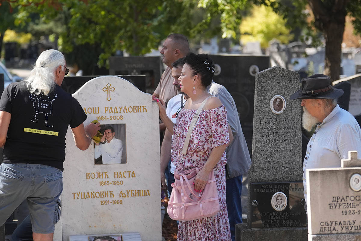 Mira Kosovka - Pomen Marina Tucaković2.jpg