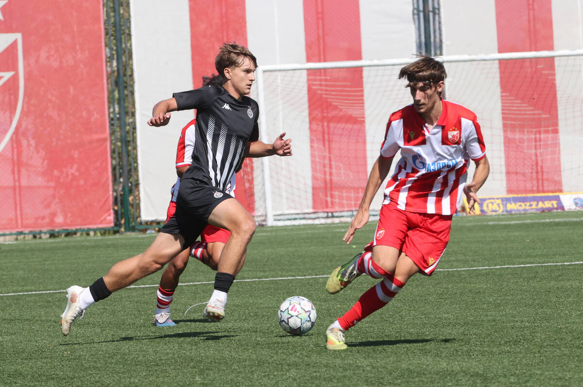 Crvena zvezda Partizan omladinski derbi 27.JPG