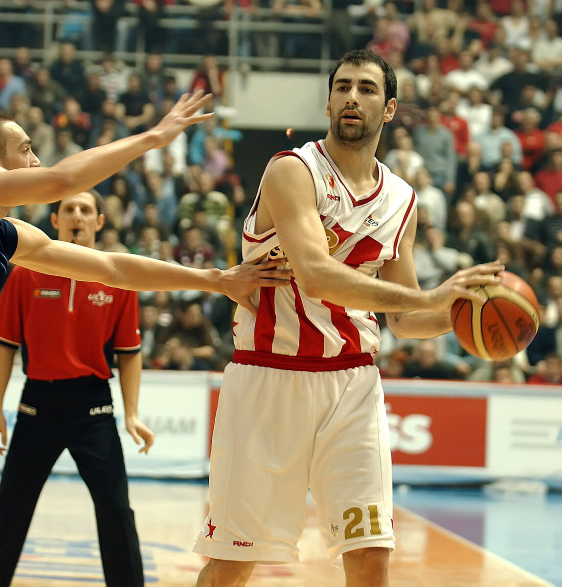 Pero Antić u dresu Crvene zvezde u prvom mandatu