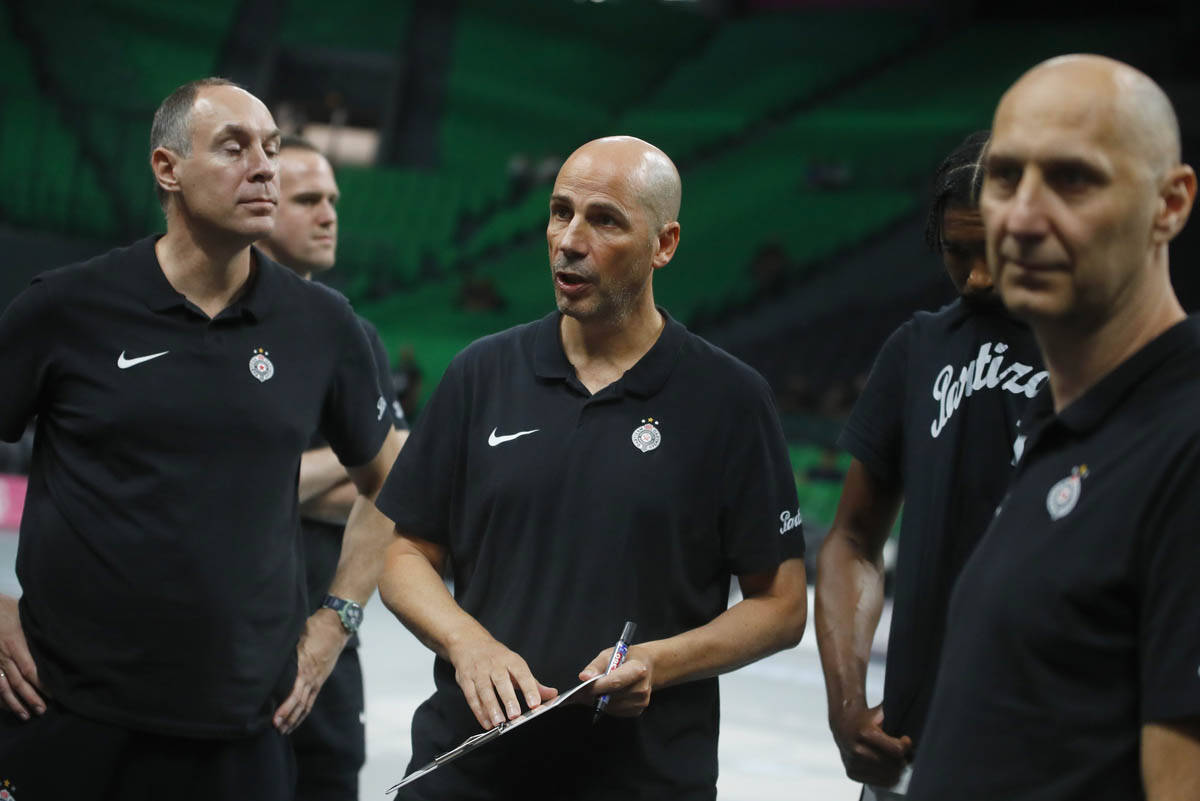 Partizan - Paok (1).jpg