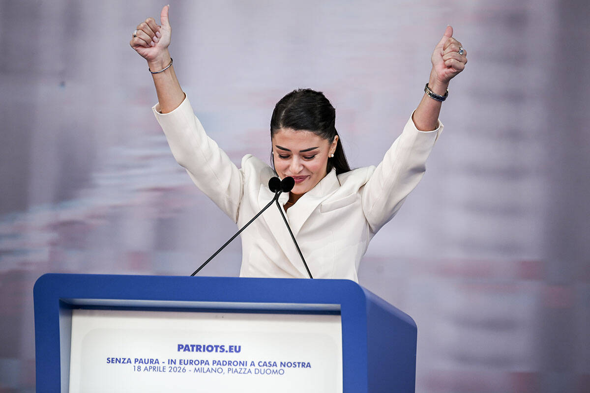 Afroditi Latinopulu (5).jpg