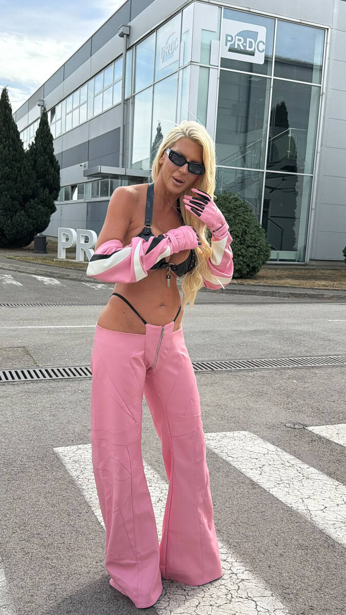 Jelena Karleuša (7).jpg