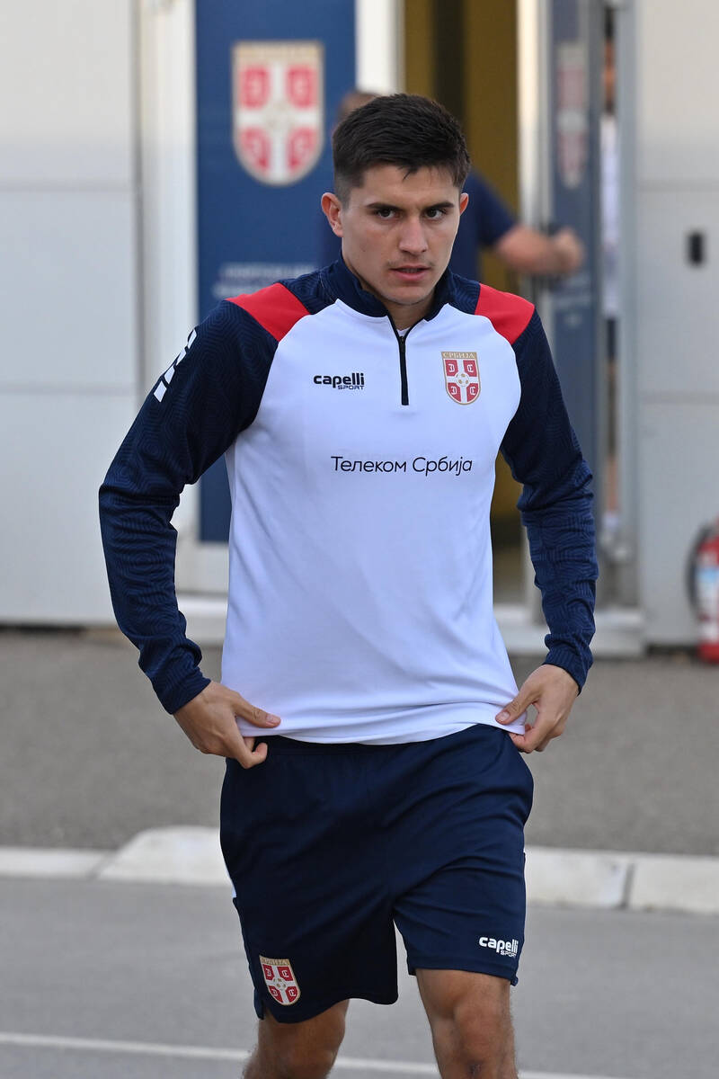 fudbalska reprezentacija Srbije trening (14).jpg