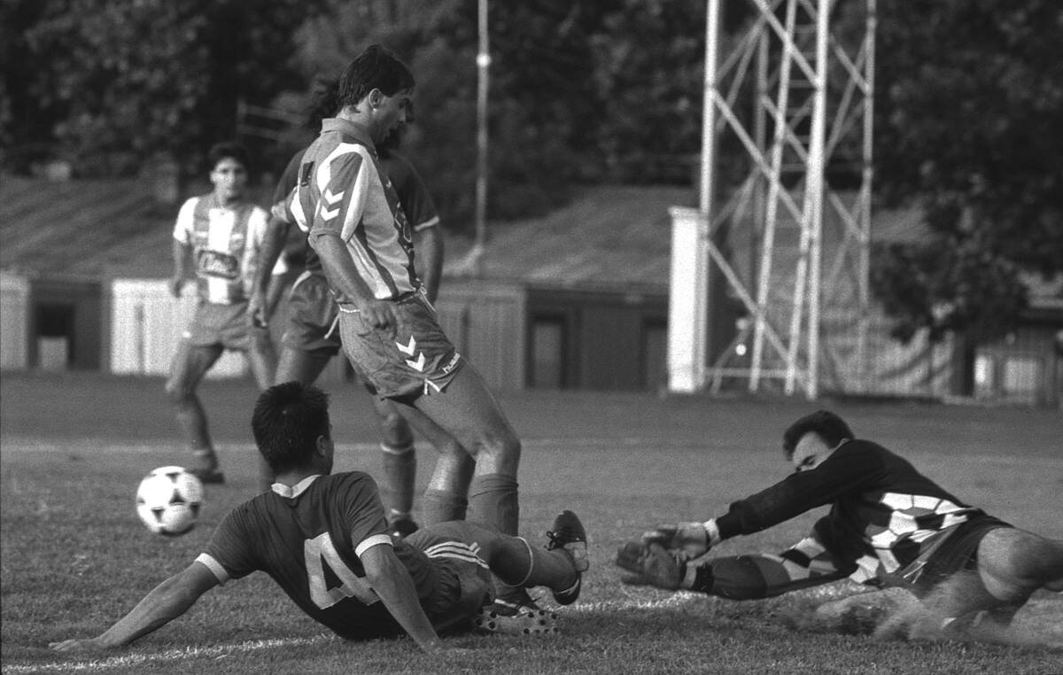 19910731npStosic6.jpg