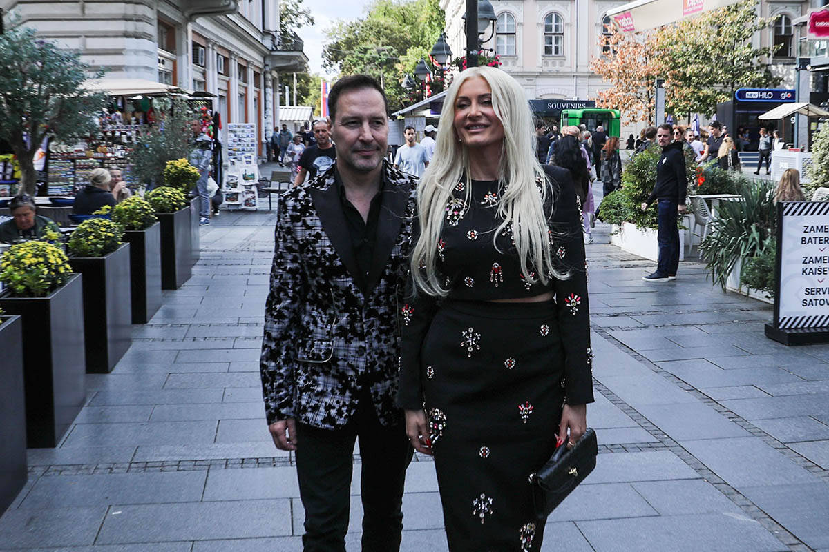 Slađana Mandić, peđa Jovanović promocija pesme 8.jpg