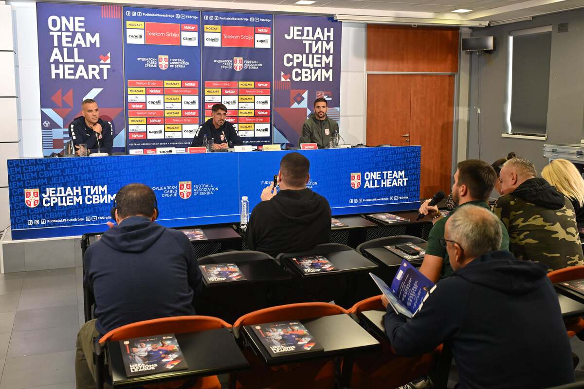 pres konferencija u sportskom centru FSS (9).JPG