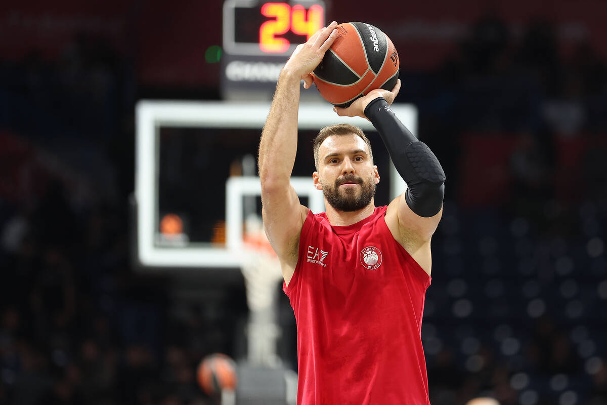 Partizan - Armani (10).JPG