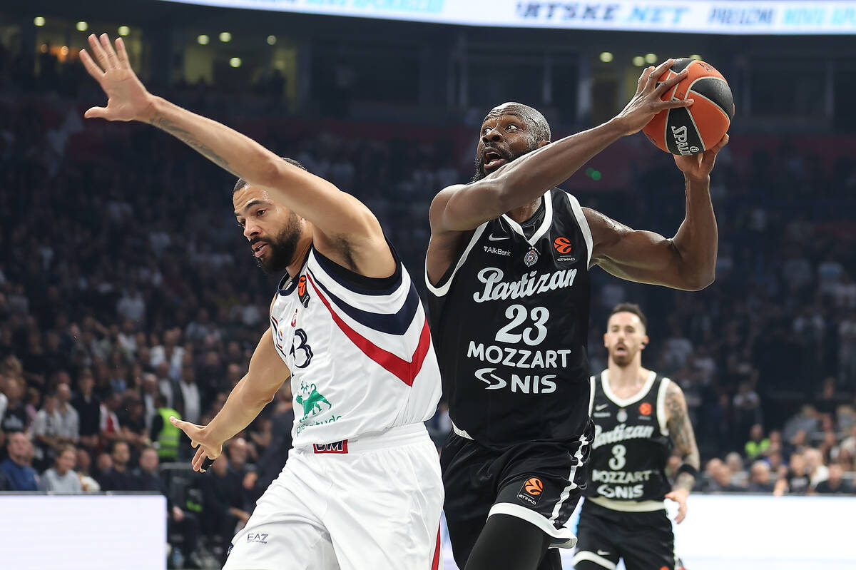 Partizan - Armani  (14).JPG