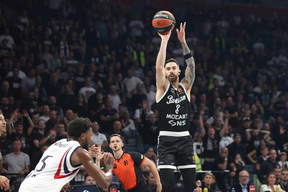 Partizan - Armani  (2).JPG