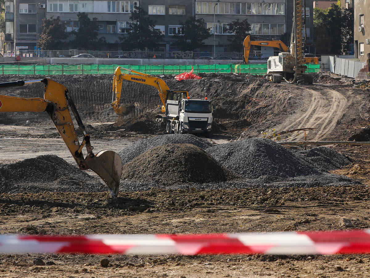 bomba_gradilište_poenkareova_ stefan_stojanović_ (8).jpg