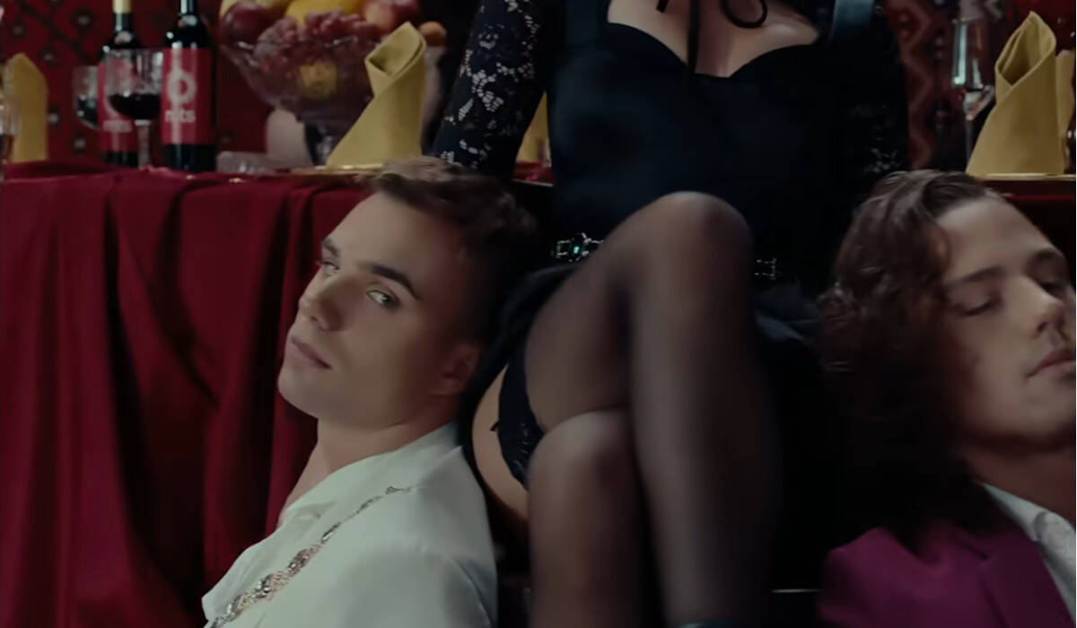 Jelena Karleuša manekeni spot.jpg