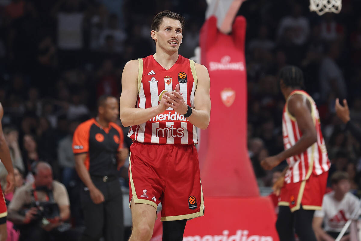 Crvena Zvezda - Hapoel (1).jpg