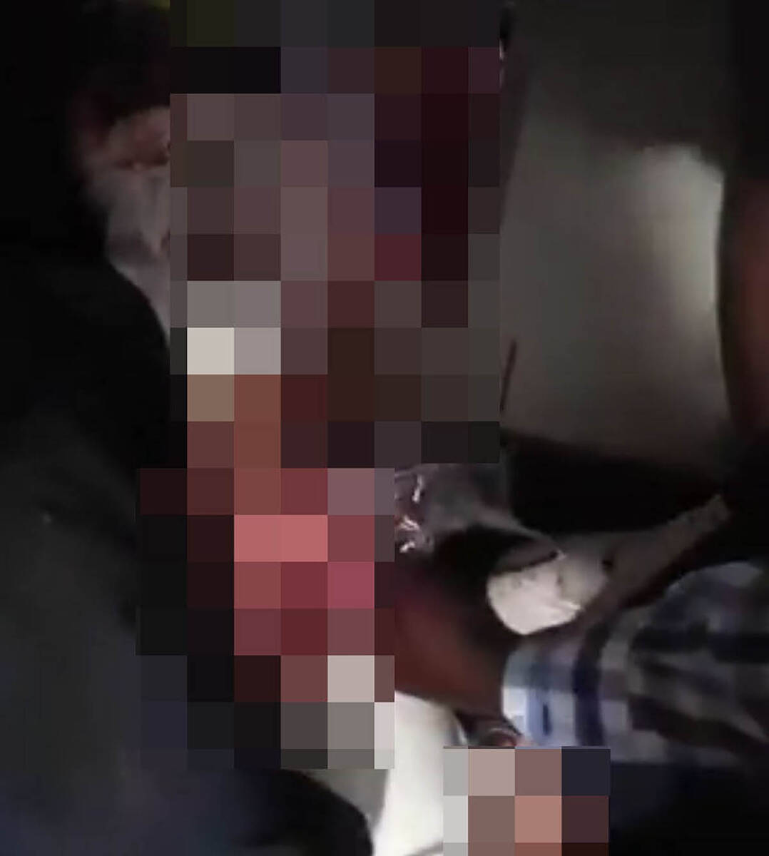 Kopilot napao nožem pilota i pokušao da sruši avion Flajdubaija na letu za Izrael, prinudno sletanje u Saudijskoj Arabiji (1).jpg