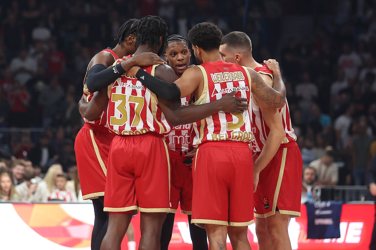 Zvezda - Efes 1.JPG