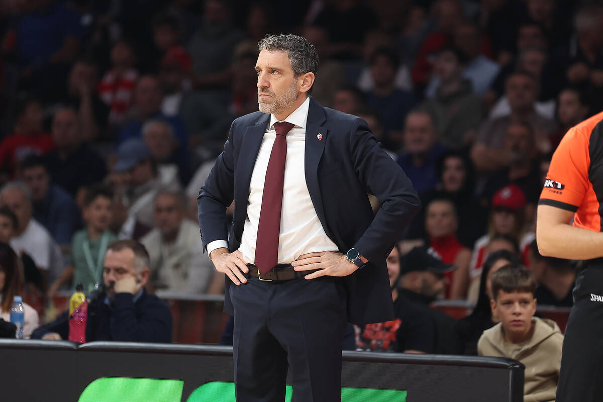 Zvezda - Efes 1.JPG