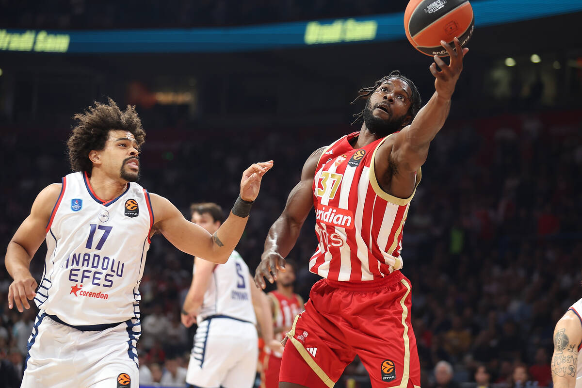 Zvezda - Efes 1.JPG