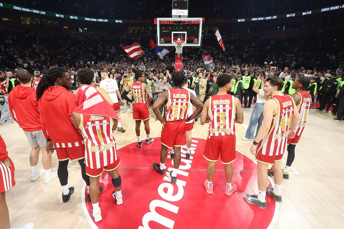 Zvezda - Efes 23.JPG